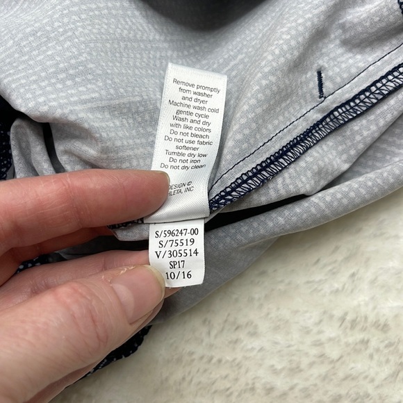 Athleta Midtown Batik Skort Navy and White Size 0 - Picture 7 of 11